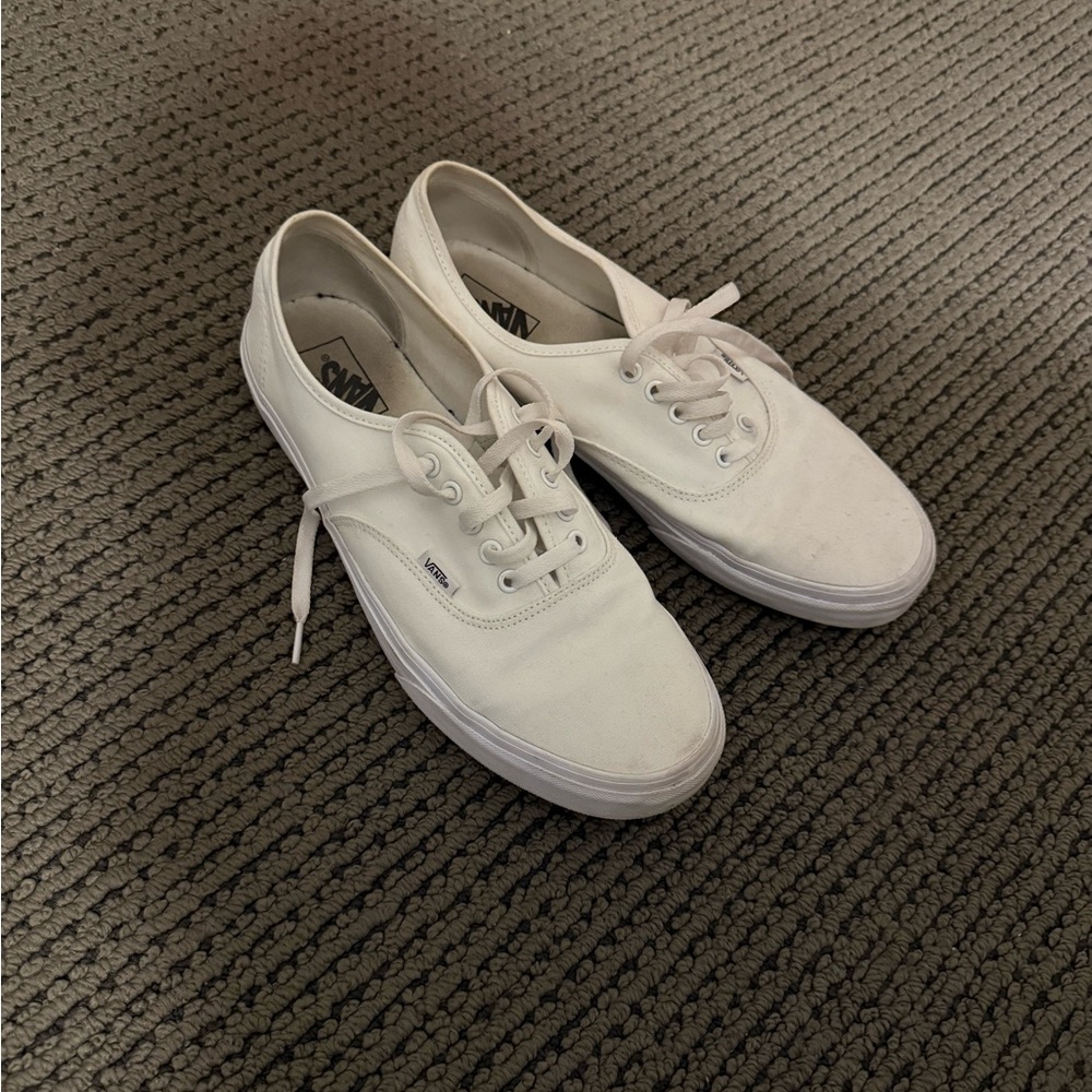 Classic Low Vans